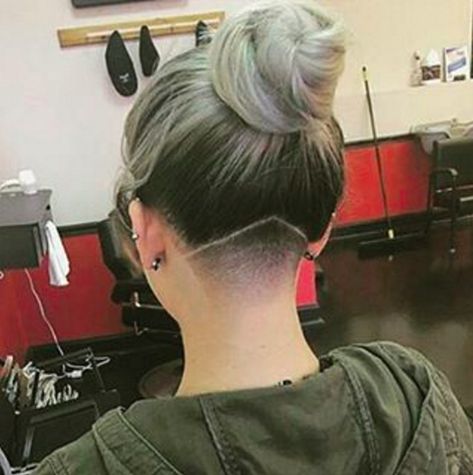 10 Nape Undercuts That Will Make You Want One - Mogul Undercut Ideas, Undercut Hair Designs, Undercut Hairstyles Women, Undercut Long Hair, Nape Undercut, Pompadour Hairstyle, Undercut Women, Trendy Hairstyle, Undercut Hairstyles