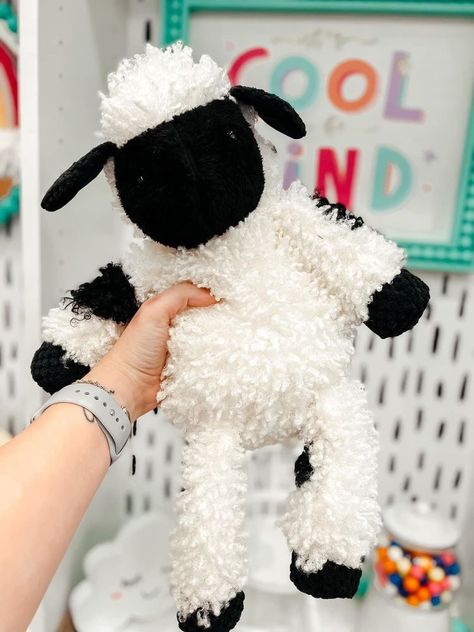 Lamb Blacknose Sheep, Valais Blacknose, Valais Blacknose Sheep, Be Friendly, Scented Wax Warmer, Scentsy Buddy, Wickless Candles, Electric Candle Warmers, Scentsy Consultant