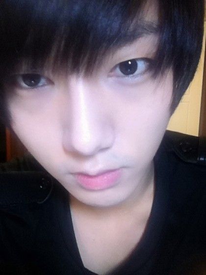 Yesung Super Junior, Love My Family, Prince And Princess, Share Photos, Super Junior, A Photo, On Twitter, Twitter