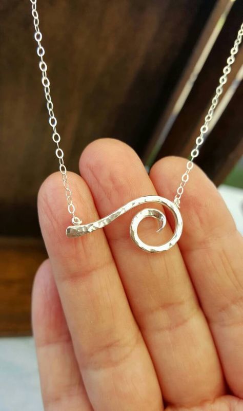 Wave Necklace Sterling Silver - Etsy Hammered Silver Necklace, Silver Jewellery Making Ideas, Simple Silver Pendant, Silver Jewelry Ideas, Silver Smithing Jewelry, Silver Clay Jewelry Ideas, Silversmith Necklace, Homemade Pendant, Spoon Jewelry Diy