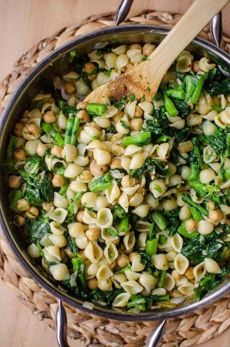 Pasta With Rapini, Rapini Pasta Recipe, Recipes With Palmini Noodles, Palmini Pasta Recipe, Rapini Pasta, Rapini Recipes, Bacon Side Dishes, Classic Potato Salad, Chickpea Pasta