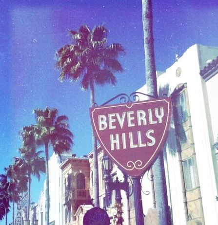 Beverly Hills Sign, Lady Killer, Classic Posters, Los Angeles Aesthetic, Dream Holidays, Burbank California, Dream Summer, I Love La, California Girl