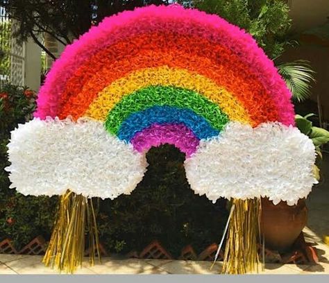 Rainbow Pinata, Piñata Ideas, Rainbow Birthday Cake, Diy Pinata, Spongebob Birthday, Diy Diwali Decorations, Diwali Diy, Rainbow Birthday Party, Free Hand Rangoli Design