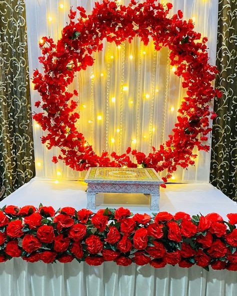 Round Decoration For Ganpati, Decorations For Ganesha Festival, Mandap Decoration For Ganpati, Ganpati Decoration 2024 Ideas, Back Drop Decoration For Ganpati, Red Ganpati Decoration, Ganpati Decoration At Office, Ganpati Decoration At Home 2024, Ganesha Festival Decoration Ideas