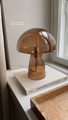 Modern Art Deco Interior Bathroom, Minimalist Dekor, Interior Boho, Design Lamp, Deco Luminaire, House Architecture, Mushroom Lamp, Apartment Inspiration, Interior Inspo