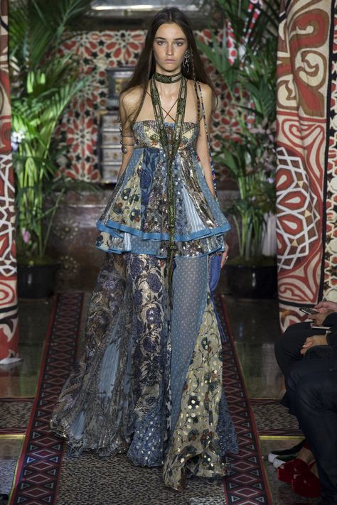 Haute Fashion, Cavalli Dress, Devon Aoki, Estilo Hippy, Mode Boho, Estilo Boho, Bohemian Dress, Fashion 2017, Spring 2017