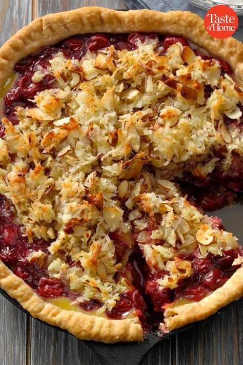 Creamy Pies Recipes, Macaroon Cherry Pie, Popular Pie Recipes, 5 Star Pie Recipes, Different Pies To Make, Grand Traverse Pie Company Recipes, Famous Pie Recipes, Open Pie Recipes, 1 Crust Pie Recipes