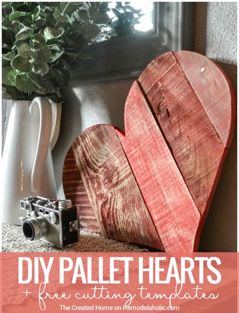 These DIY rustic pallet wood hearts are the perfect scrap project to use up those odd and ends of leftover wood. Paint it, whitewash it, or leave it natural. Pallet Heart, Pallet Gardening, Pallet Home Decor, Genius Ideas, Wooden Pallet Projects, Scrap Wood Projects, Pallet Crafts, Diy Holz, Wood Pallet Projects