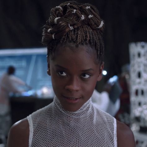 Letitia Wright Black Panther, Shuri Icon, Black Panther Aesthetic, Black Panther Icon, Panther Aesthetic, Pfp Marvel, Shuri Marvel, Marvel Pfp, Avengers Icon