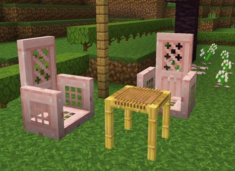 Pink Things To Build In Minecraft, Coquette Minecraft House No Mods, Minecraft My Melody House, Minecraft Chair And Table Ideas, Minecraft Town Path Ideas, Pink Decor Minecraft, Cute Love Minecraft Builds, Pink Gazebo Minecraft, Minecraft Best Builds