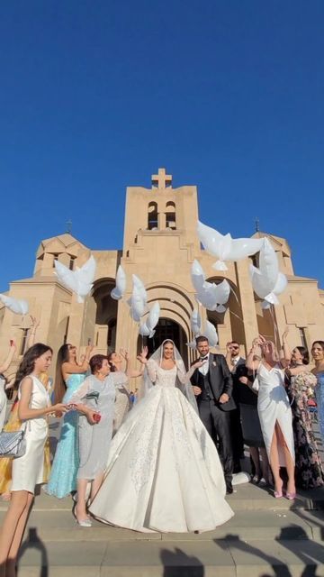 Wedding Lebanese, Armenian Wedding Dress, Lebanese Wedding Dress, Armenian Wedding, Lebanese Wedding, Church Wedding Decorations, Wedding Dance, Church Wedding, Wedding Goals