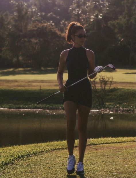 Patricia Henson, Mode Tennis, Stile Kylie Jenner, Cute Golf Outfit, Dorothy Dandridge, Girls Golf, Golf Attire, Golf Outfits Women, Sporty And Rich