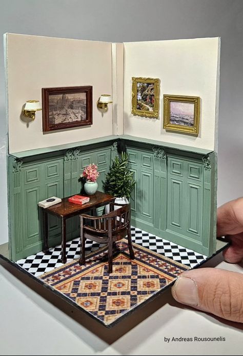 Dollhouse Library, Doll House, Miniatures