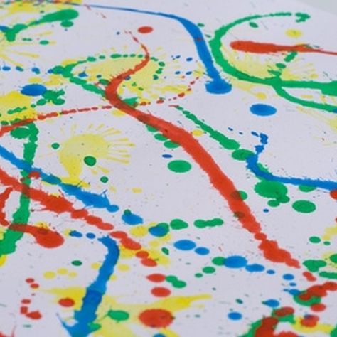 Make a Paint Splatter Shirt Paint Splatter Shirt, Homemade Paint, Kindergarten Art Projects, Paint Shirts, Splatter Paint, Kindergarten Art, Painted Cakes, How To Make Paint, 16th Birthday Party