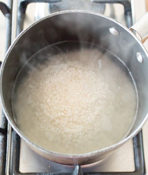 How to boil rice Rice For Fried Rice, Asian Fried Rice, Boil Rice, Crispy Chilli Beef, Beef Massaman Curry, Make Fried Rice, Special Fried Rice, Kitchen Sanctuary, Rice On The Stove