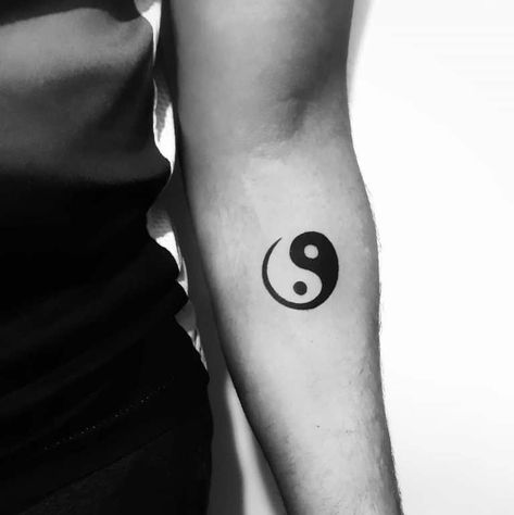 Small Yin Yang Tattoo Ideas, Cheetah Tattoos, Panther Tattoos, Jing Y Jang, Yin Yang Tattoo, Tiger Tattoos, Jaguar Tattoo, Peace Tattoos, Ying Yang Tattoo