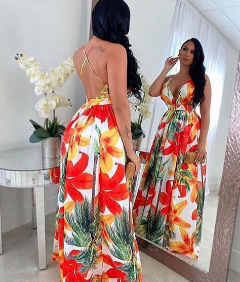 Nulook Barbados on Instagram: “Amazingly Beautiful 💐😘💐 Sizes: S M L  Price: $155 In Store Now @ Nulook Company  Call Us On 430-0079 For More Details…” Costum Elegant, Boho Mode, Open Back Maxi Dress, Backless Maxi Dress, Stil Boho, Plunge Dress, Backless Maxi Dresses, Fashion Weeks, Maxi Skirts