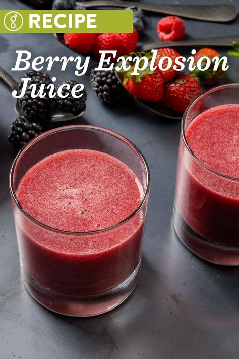 This "berry" delicious recipe combines an all-star lineup of berries with watermelon, pomegranate and mint. An antioxidant (and flavor) powerhouse juice. | goodnature.com/recipes #juices #coldpressedjuices #juicerecipes #healthyjuicerecipes Berry Juicing Recipes, Berry Juice Recipe, Daily Juice Recipe, Omega Juicer, Antioxidant Juice, Fruit House, Raspberry Juice, Pulp Recipe, Infused Waters