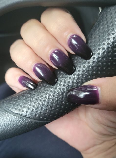 Purple and Black Ombre Dip, Acrylic Tips Done by Livonia Nails Purple Nails With Black Design, Goth Dip Nails, Nails Purple Black, Black Nails Hoco, Purple Nails Ombre, Purple And Black Prom Nails, Purple And Black French Tip Nails, Fall Nail Designs Purple, Nail Ideas Purple And Black