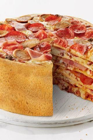 Big Pizza, Pizza Cake, Pizza Pie, Frozen Pizza, Delicious Pizza, Breakfast Pizza, Reduce Food Waste, Pizza Toppings, Savoury Cake