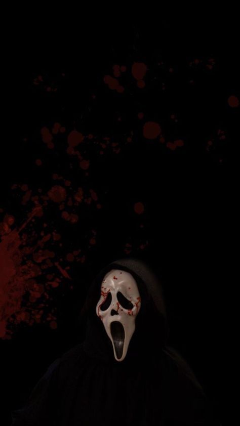 Scary Halloween Lockscreen, Halloween Ghost Face Wallpaper, Halloween Wallpers Scary, Vintage Scream Wallpapers, Spooky Lockscreen Iphone, Cool Scream Wallpapers, Ghost Face Wallpaper Aesthetic Red, Horror Themed Wallpapers, Halloween Scary Backgrounds