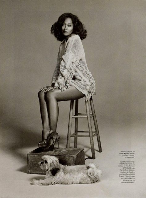 Tracee Ellis Ross on Twitter: "My sassy Ladybug 🐞❤️ totally upstaging me (as usual) in this 2006 photo shoot. I miss you, Miss Bug #NationalLoveYourPetDay… https://t.co/lKW5I3mZ7B" Kimberly Perry, Tracee Ellis Ross Style, Tracey Ellis, Tracee Ellis Ross Fashion, Ellis Ross, Tracee Ellis Ross, Vintage Black Glamour, Black Hollywood, People Photos