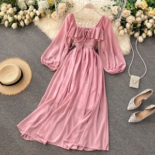 Buy Knutsford Plain Square-Neck Midi A-Line Dress at YesStyle.com! Quality products at remarkable prices. FREE Worldwide Shipping available! Chiffon Puff Sleeve, Collar Maxi Dress, Sage Dress, Gaun Fashion, Long White Dress, Dress Chiffon, Maxi Robes, Puff Sleeve Dresses, Chiffon Skirt