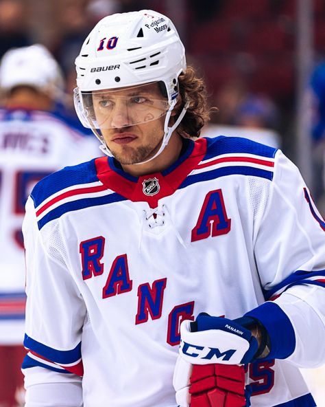 Artemi Panarin, Hockey Pucks, Bread Man, Rangers Hockey, Ny Rangers, Hockey Stuff, Michael J Fox, J Fox, Chief Keef