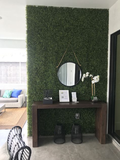 Grass Wall Entryway, Grass Wall With Mirror, Living Wall Indoor Diy, Dresser Wall Decor, Living Wall Indoor, Boho House Decor, Green Wall Design, Clinic Interior Design, Interior Design Dining Room