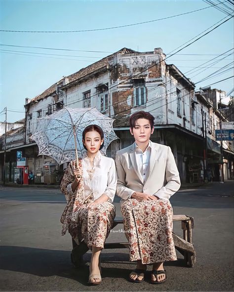 Jennie Taeyong Pre Wedding Photoshoot Theme, Pose Prewedding, Prewedding Ideas, Javanese Wedding, Foto Prewedding, Baju Kahwin, Kebaya Wedding, Indonesian Wedding, Korean Wedding Photography