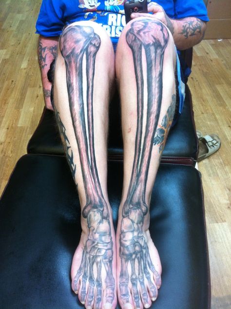 Bones Thigh Bone Tattoo, Skeleton Ribcage Tattoo, Shin Bone Tattoo, Skeleton Chest Tattoo, Stl Tattoo, Anatomical Tattoos, Tiny Tats, Ribcage Tattoo, Leg Bones