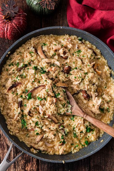 Turkey And Mushroom Recipes, Thanksgiving Risotto, Turkey Risotto, Turkey Mushroom, Traditional Thanksgiving Recipes, Mushroom Casserole, Shredded Turkey, Turkey Broth, Thanksgiving Friendsgiving