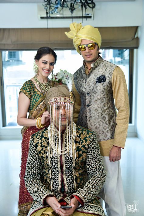 Exclusive Photos: Genelia Deshmukh's Brother Nigel D'Souza Married His Lady-Love In A Dream Wedding - BollywoodShaadis.com Ritesh Genelia, Shadi Ideas, Genelia Deshmukh, Lengha Dress, Silk Dress Design, Childhood Images, Marathi Bride, Nita Ambani, Genelia D'souza