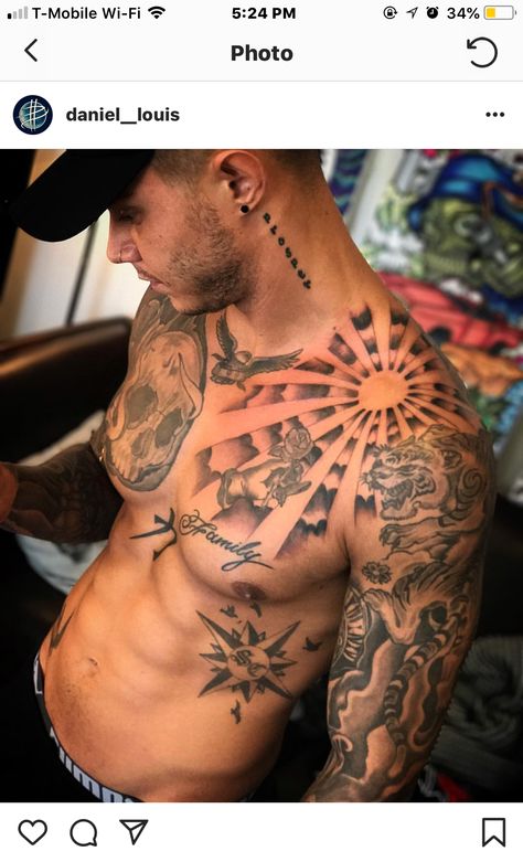 Tattoo Designs For Guys, Shoulder Tattoo Designs, Front Shoulder Tattoos, Cool Shoulder Tattoos, Men Tattoos Arm Sleeve, Mens Shoulder Tattoo, Cool Chest Tattoos, Cool Forearm Tattoos, Half Sleeve Tattoos For Guys