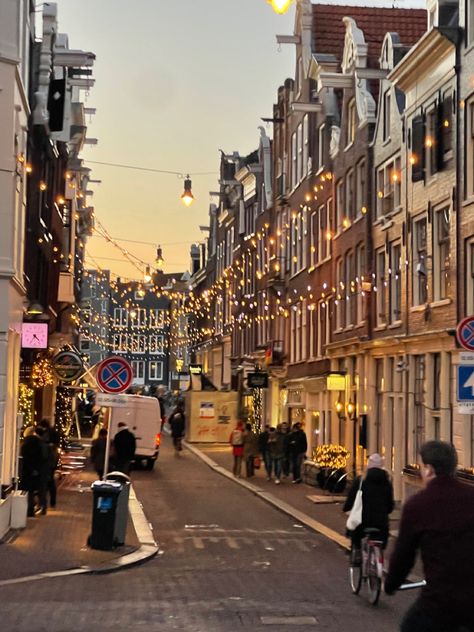 Amsterdam Aesthetic February, Amsterdam In Autumn, University Of Amsterdam Aesthetic, Amsterdam Winter Aesthetic, Amsterdam Aesthetic Winter, Amsterdam To Do, Amsterdam New Year, Amsterdam February, Amsterdam In December