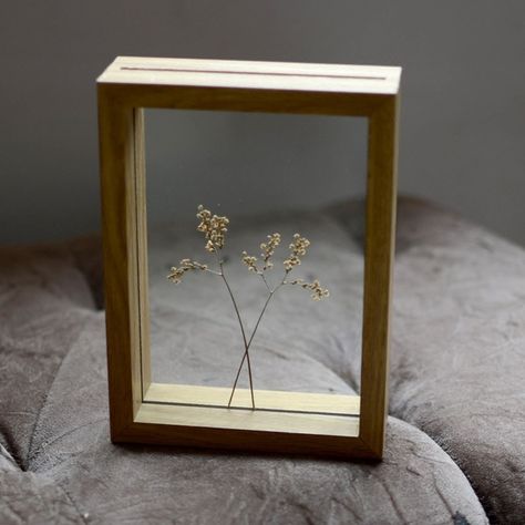 Double Sided Picture Frame, Pressed Flowers Frame, Double Photo Frame, Rustic Picture Frames, Frame Acrylic, Rustic Pictures, Glass Picture Frames, Glass Floats, Frame Ideas