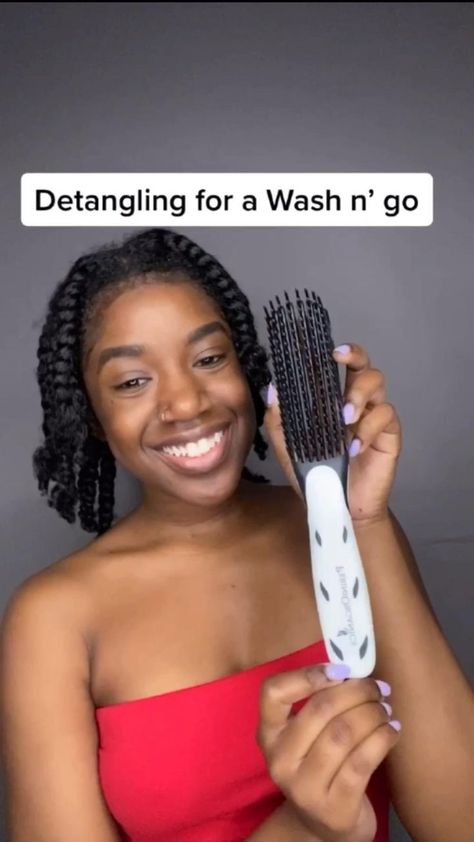 Detangling for a Wash n’ Go! | Natural hair styles, Black hair care, Natural hair braids Defining Curls Natural Hair 4c, Golden Locs, Curly Hair Videos, Quick Natural Hair Styles, Wash N Go, Hair Treatments, Hairdos For Curly Hair, 4c Hair, Natural Hair Styles Easy