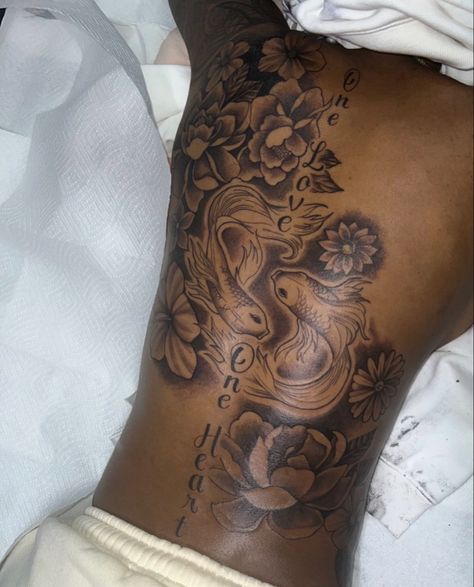 Cute Thigh Tattoos, Cute Hand Tattoos, Pretty Hand Tattoos, Spine Tattoos For Women, Tattoos For Black Skin, Pretty Tattoos For Women, Dope Tattoos For Women, Stylist Tattoos, Thigh Tattoos Women