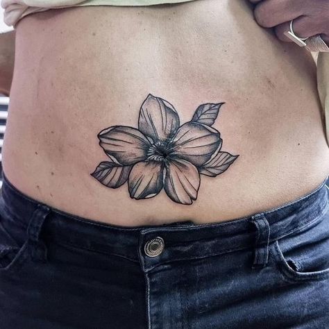 Tattoos Belly Button, Belly Button Flower Tattoo, Belly Button Tattoos For Women Ideas, Flower Belly Button Tattoo, Belly Button Scar Tattoo Cover Up, Belly Bottom Tattoos For Women, Butterfly Belly Button Tattoo, Around The Belly Button Tattoo, Belly Flower Tattoo