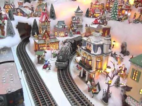 Bill Aston's Christmas model train layout - YouTube Model Train Display, Model Train Table, Model Train Accessories, Holiday Train, Train Table, Christmas In The City, Model Train Sets, Christmas Layouts, Christmas Village Display