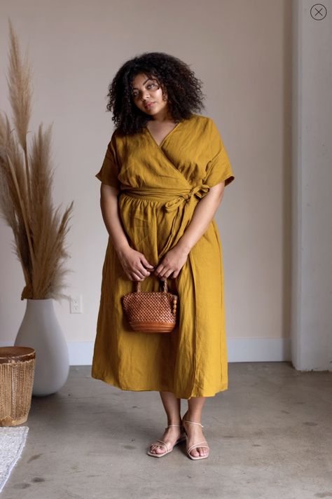 Plus Size Street Style, Cocoon Dress, Look Plus Size, Look Retro, Dress Modern, Wrap Dresses, Linen Skirt, Mode Inspo, Modern Dress