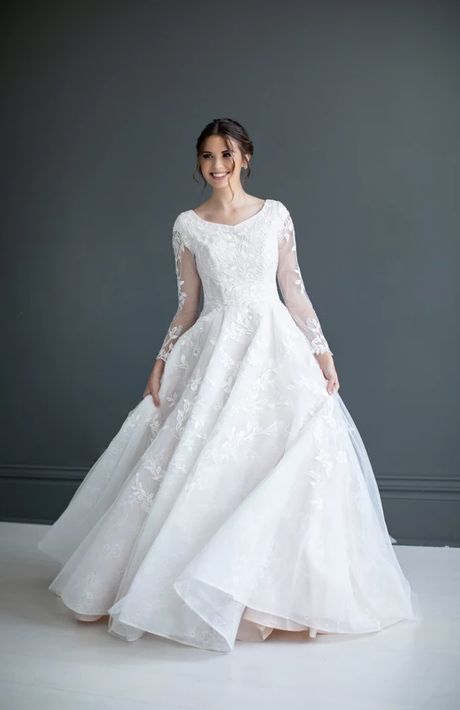 Conservative Wedding Dress, Modest Bridal Gowns, Modest Bridal, Long Sleeve Ball Gowns, Modest Wedding Gowns, Modest Wedding, Modest Wedding Dresses, Wedding Dress Long Sleeve, Ball Gowns Wedding