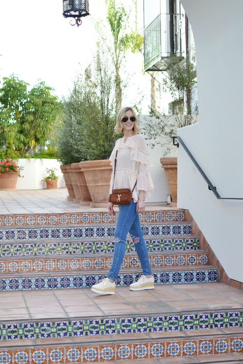 Santa Barbara Outfit, Santa Barbara Style, Casual Chic Spring, Straight A, Affordable Fashion Women, Jet Setter, Travel Board, Casual Friday, What To Pack