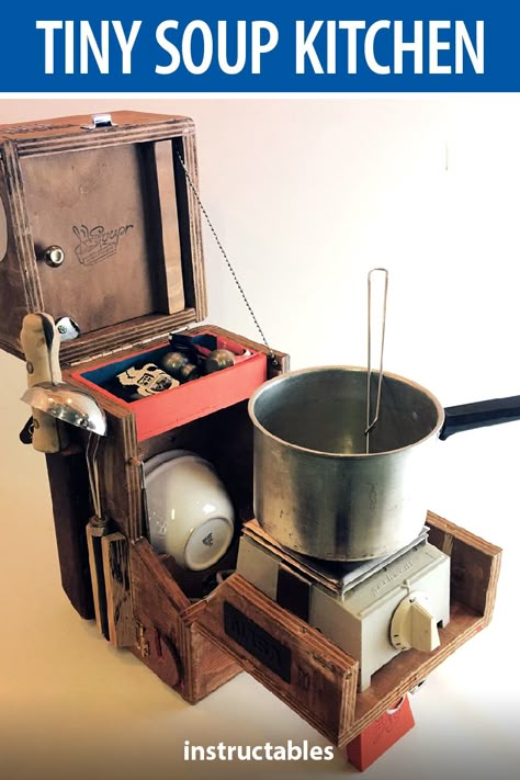 Camping Box Ideas, Portable Camp Kitchen, Camping Chuck Box, Chuck Box, Kitchen Box, Camping Box, Box Project, Camping Kitchen, Campaign Furniture