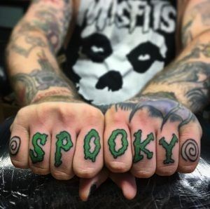 Knuckle Tattoo Ideas, Melanie Tattoo, Knuckles Tattoo, Knuckles Hand, Knuckle Tattoo, Tattoos For Men And Women, Tattoo Thoughts, Sea Dog, Knuckle Tattoos