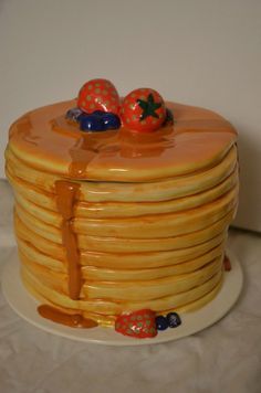 Stack of Pancakes Cookie Jar Quaker Oats Aunt Jemima Limited Edition 2nd Edition Pancake Pottery, Pottery Cookie Jar Ideas, Clay Containers With Lids Ideas, Pancake Sculpture, Ceramic Pancakes, Ceramic Cookie Jar Ideas, Ceramic Jars With Lids Handmade, Ceramic Jar Ideas, Practical Ceramics Ideas