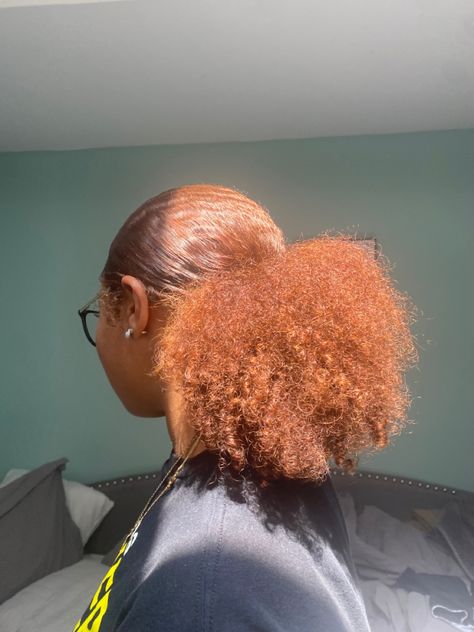 Natural Colors To Dye Hair, Hair Dye On 4c Hair, Hair Color Black Women Dark Skin, Dark Ginger Natural Hair, Color Natural Hair For Black Women, Dye Ideas For Black Women, Natural Dyed Hair Black Women, Dye Hair Ideas For Black Hair, Cute Hair Colors For Black Women