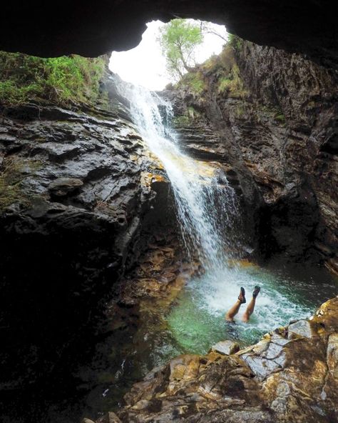 Calum Maclean's secret spot for wild swimming - http://www.bbc.co.uk/news/uk-scotland-highlands-islands-39999403 Scotland Waterfalls, Ireland People, Backpacking Ireland, Ireland Culture, Ireland Hotels, Ireland Weather, Ireland Beach, Scotland Vacation, Wild Swimming