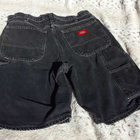 Dickies Shorts Dickies Shorts Outfits Women, Dickies Shorts Outfit, Jnco Shorts, Shorts Aesthetic, Skater Shorts, Dickies Shorts, Bermuda Jeans, Swaggy Outfits, Mode Inspiration