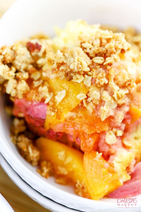 Strawberry and Peach Dump Cake with Crisp Topping - The Cottage Market Strawberry Peach Dump Cake, Strawberry Dump Cake, Crisp Topping, Dump Recipes, Lemon And Coconut Cake, Peach Dump Cake, Family Desserts, Dump Cakes, White Cake Recipe